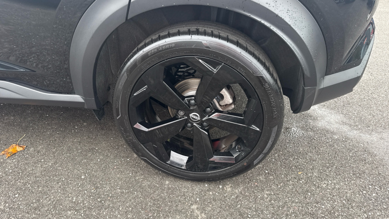 Nissan Juke 1.0 DiG-T Tekna 5dr Petrol Hatchback